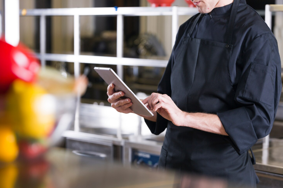 F&B Industry Workforce Automation